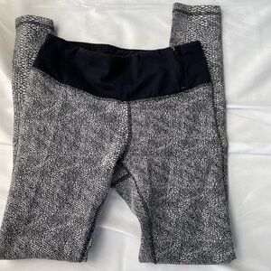 CALIA by Carrie Underwood Textured Joggers (Size Small)